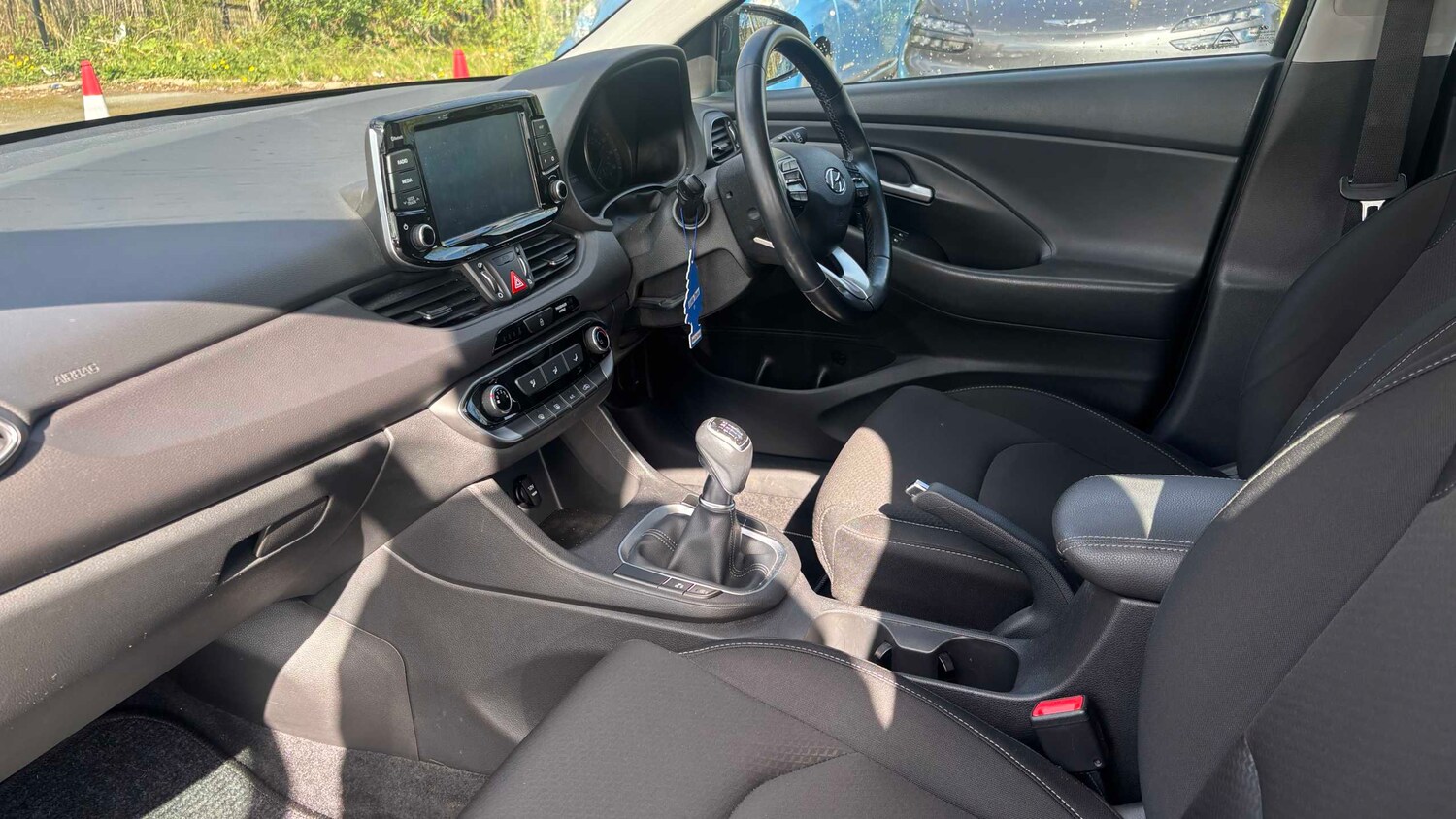 Used Toyota C-HR 2023 for sale - 78173970: Photo 11