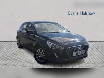 Used Toyota C-HR 2023 for sale - 78173970: Photo