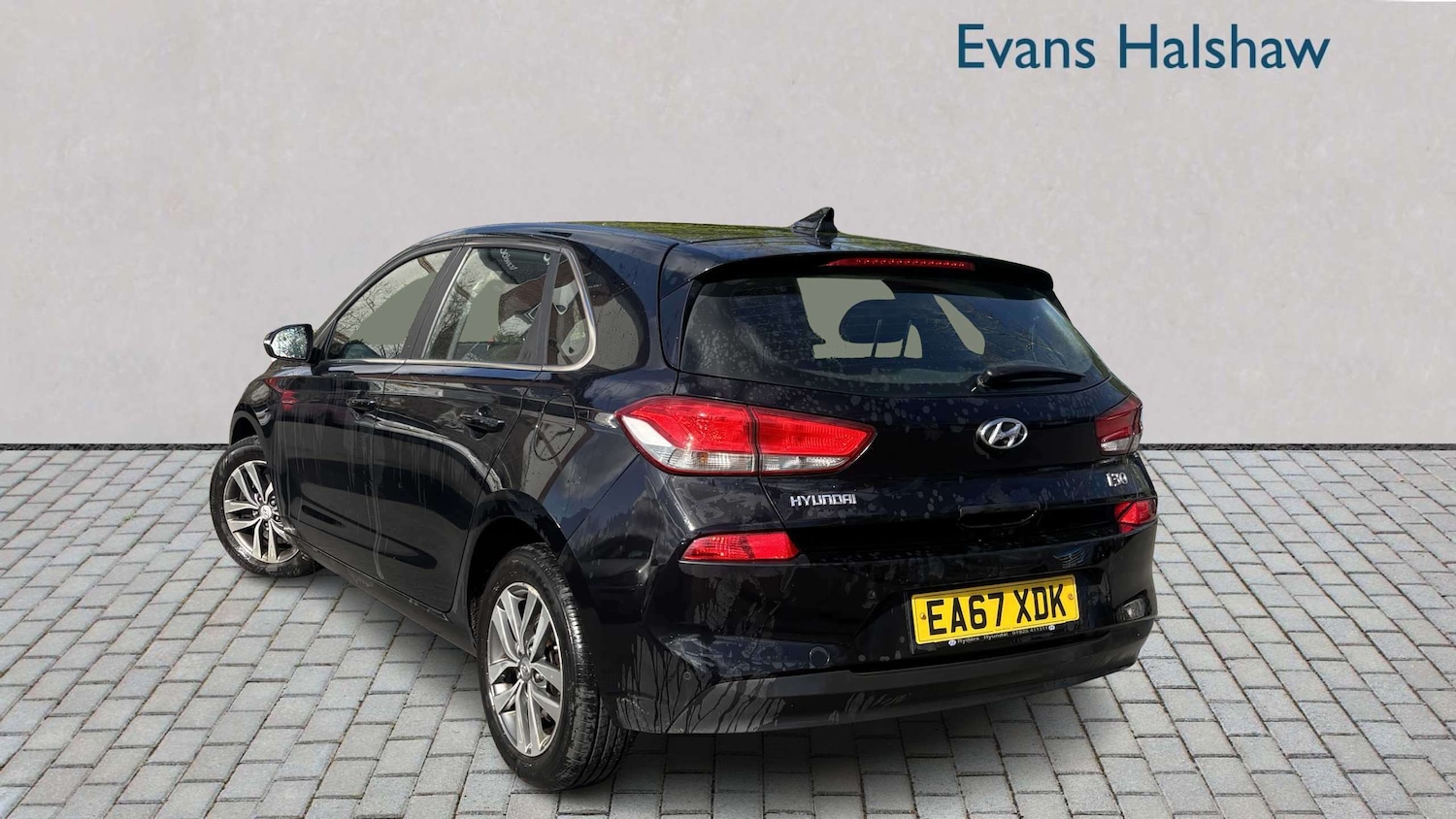 Used Toyota C-HR 2023 for sale - 78173970: Photo 2