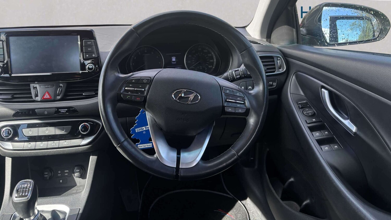 Used Toyota C-HR 2023 for sale - 78173970: Photo 7