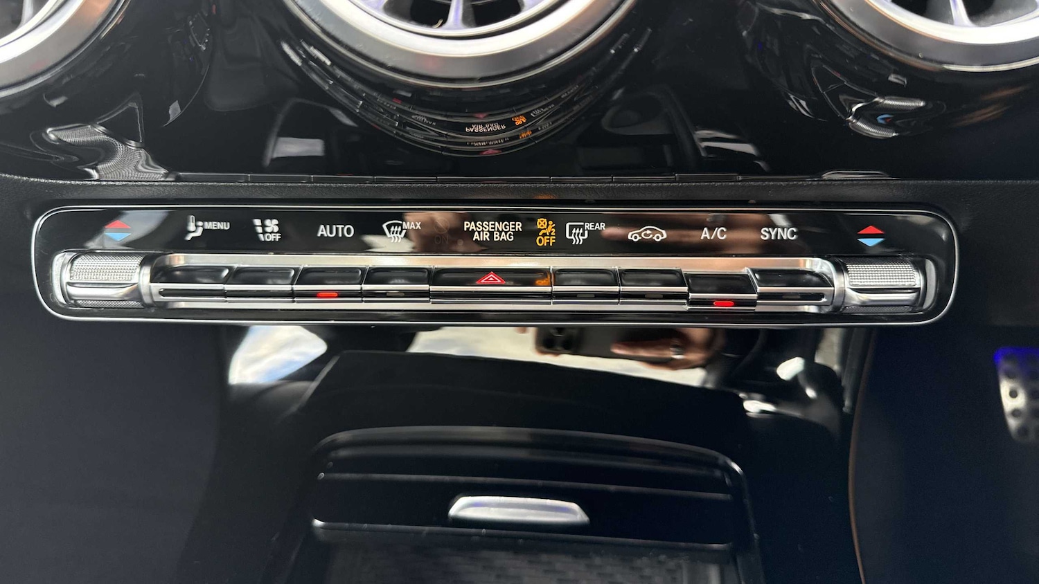 Used Mercedes-Benz CLA 2020 for sale - 77857002: Photo 27