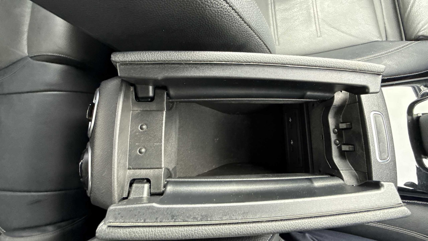 Used Mercedes-Benz CLA 2020 for sale - 77857002: Photo 32