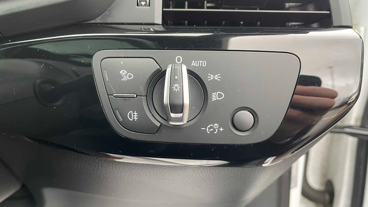 Used Audi A4 2019 for sale - 77857489: Photo 20