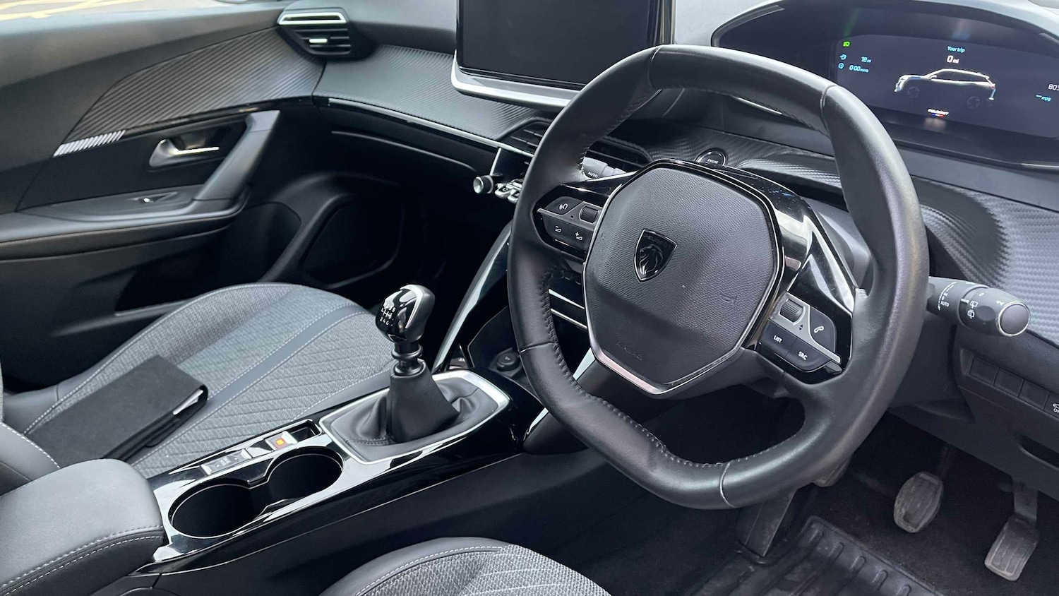 Used Peugeot 2008 2023 for sale - 77943286: Photo 12