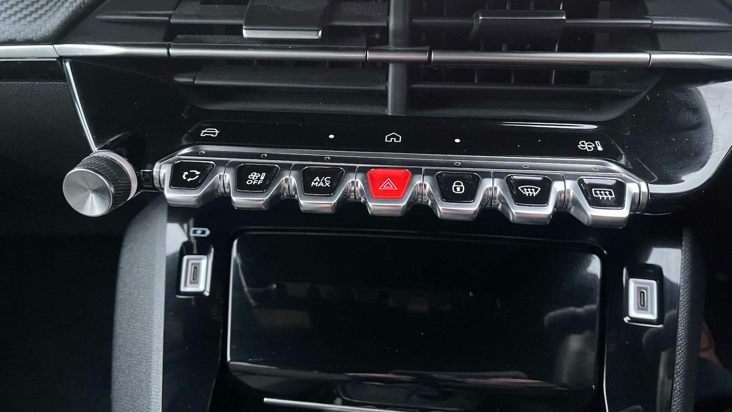 Used Peugeot 2008 2023 for sale - 77943286: Photo 20