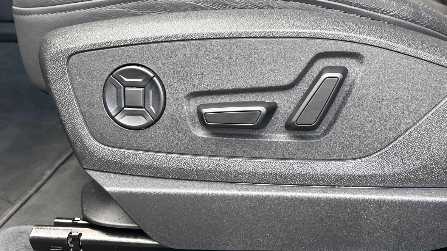 Used Audi e-tron 2022 for sale - 77857011: Photo 14