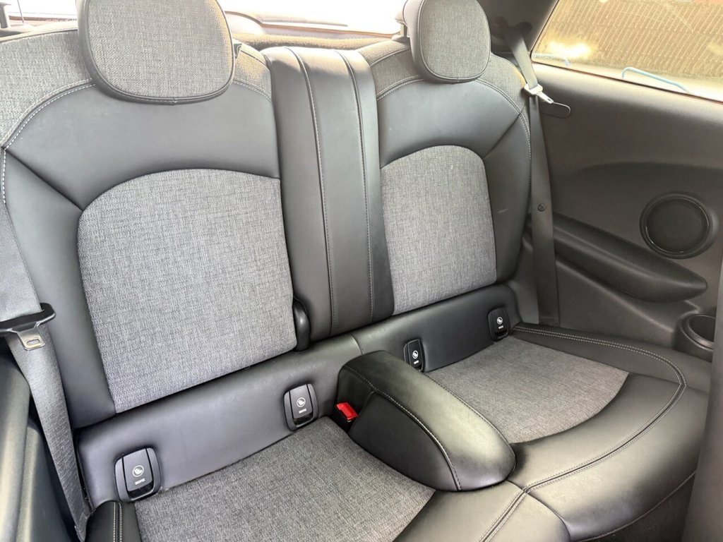 Used MINI Hatch 2018 for sale - 76962358: Photo 12