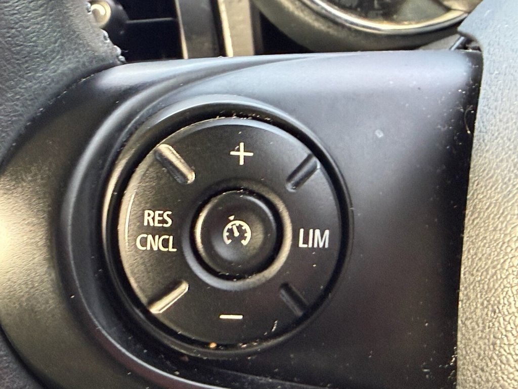 Used MINI Hatch 2018 for sale - 76962358: Photo 16