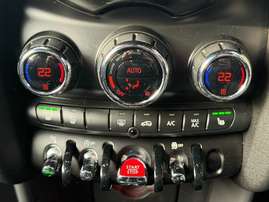 Used MINI Hatch 2018 for sale - 76962358: Photo 19