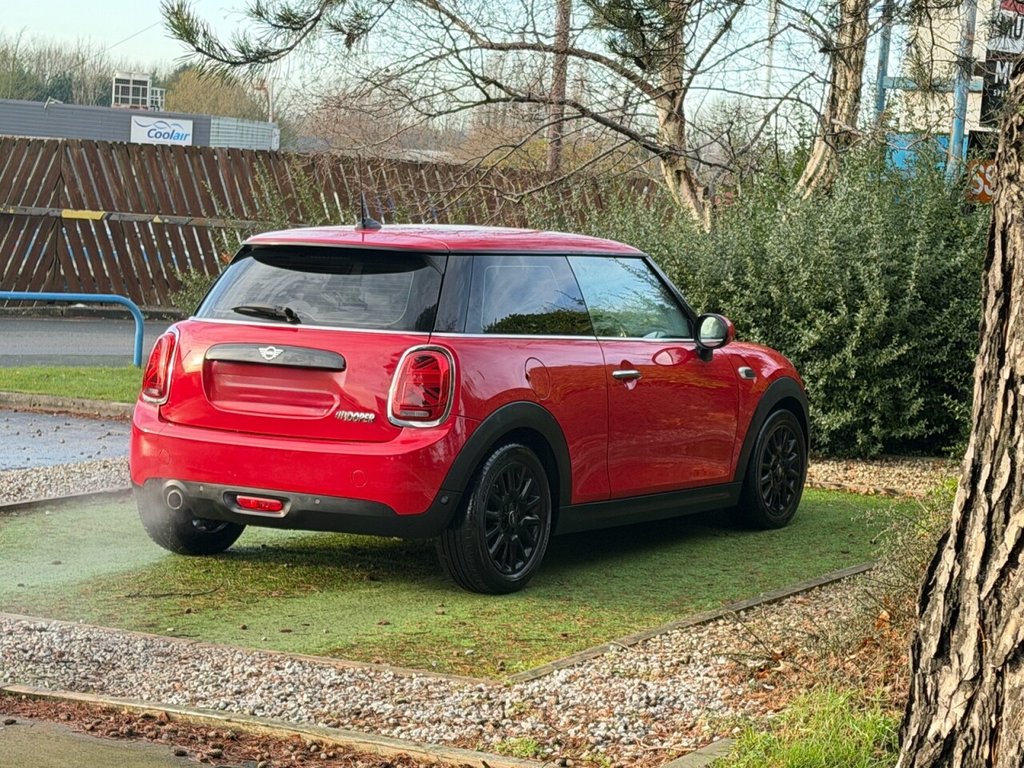 Used MINI Hatch 2018 for sale - 76962358: Photo 4