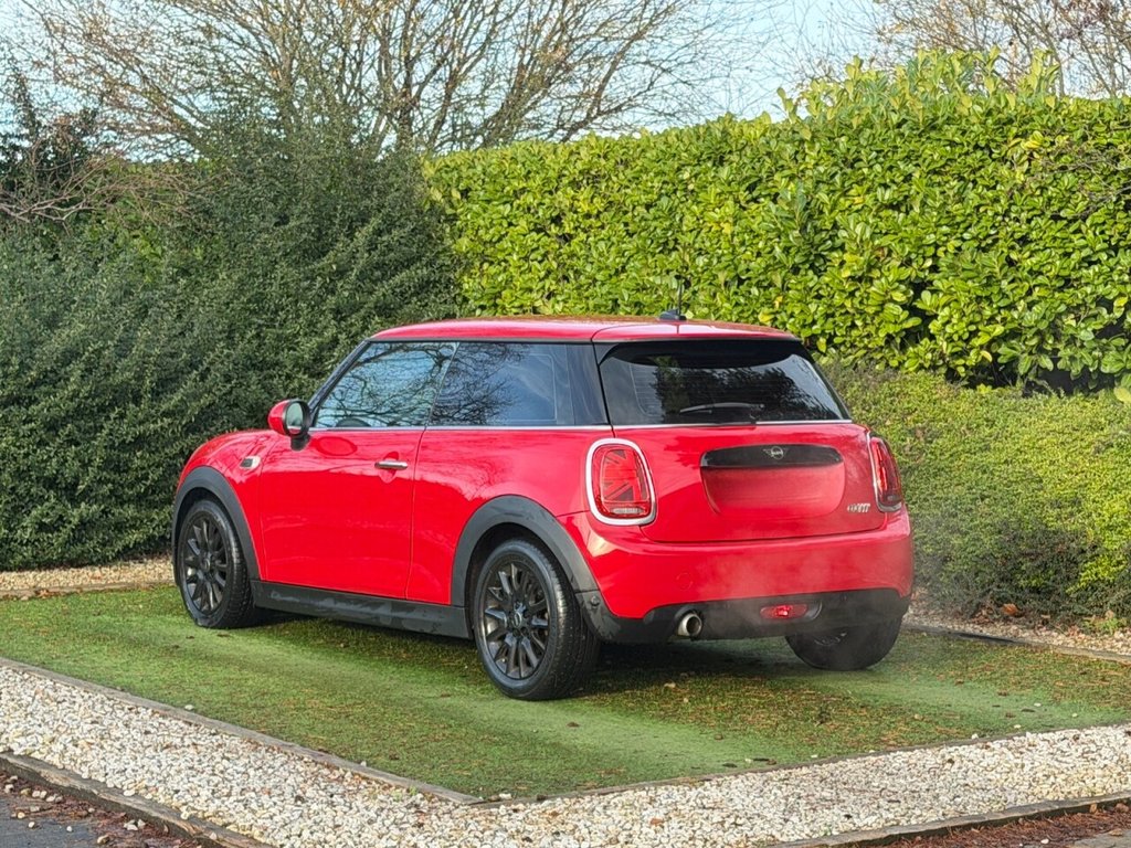 Used MINI Hatch 2018 for sale - 76962358: Photo 6