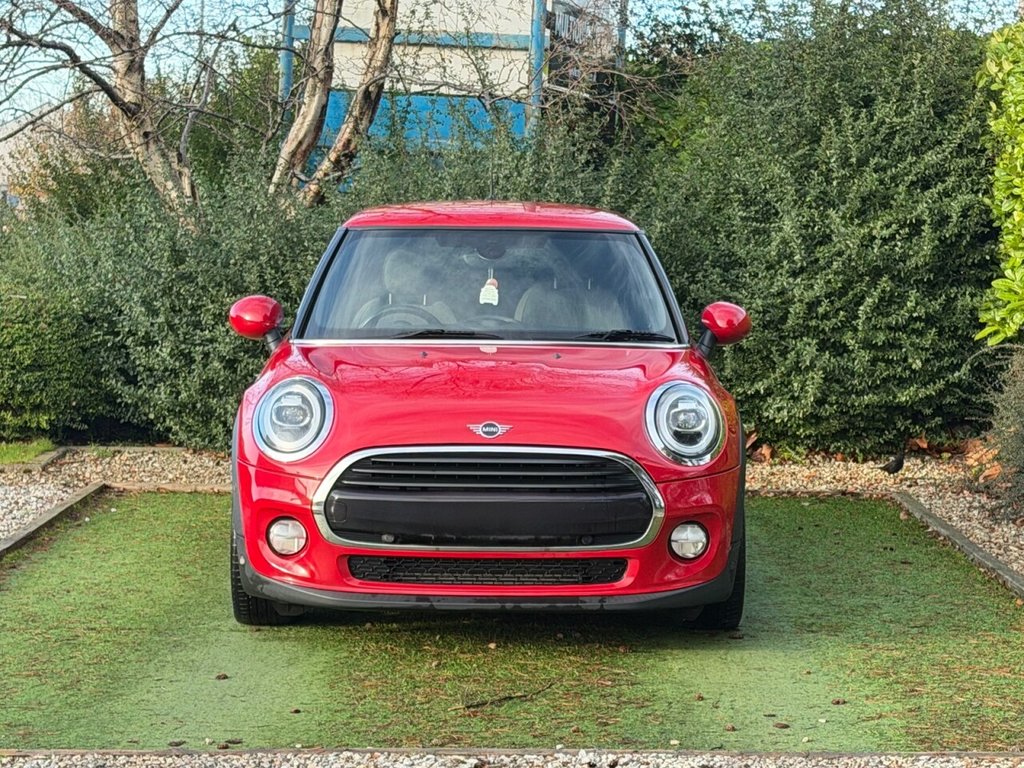 Used MINI Hatch 2018 for sale - 76962358: Photo 8