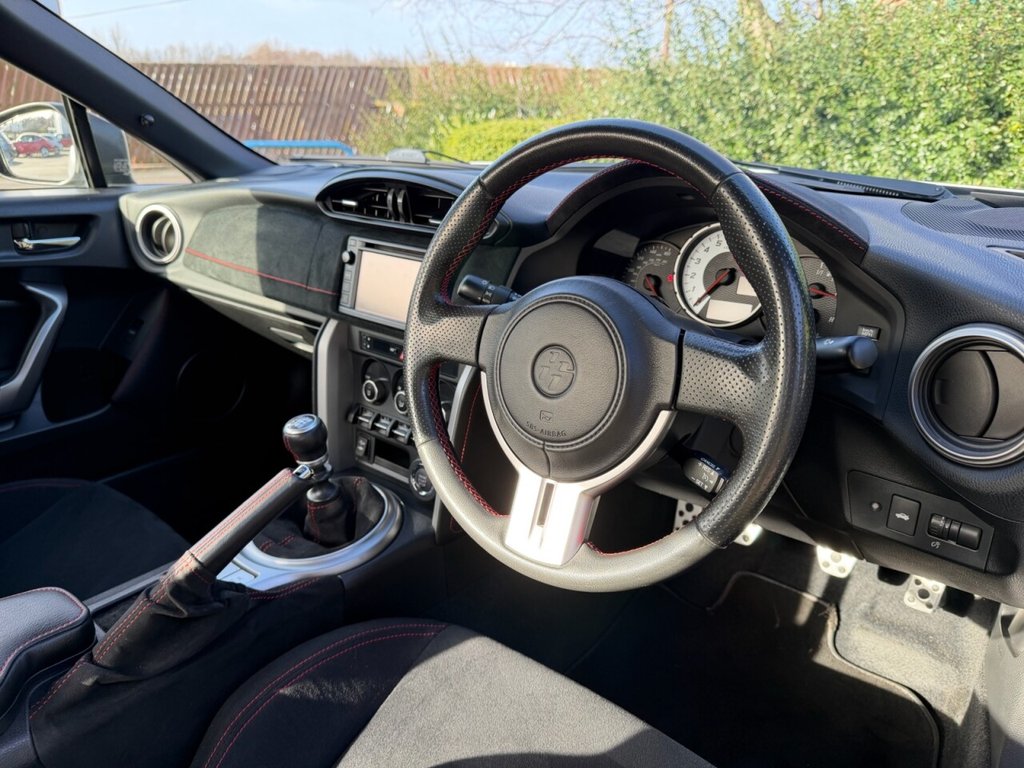 Used Toyota GT86 2012 for sale - 77642604: Photo 3