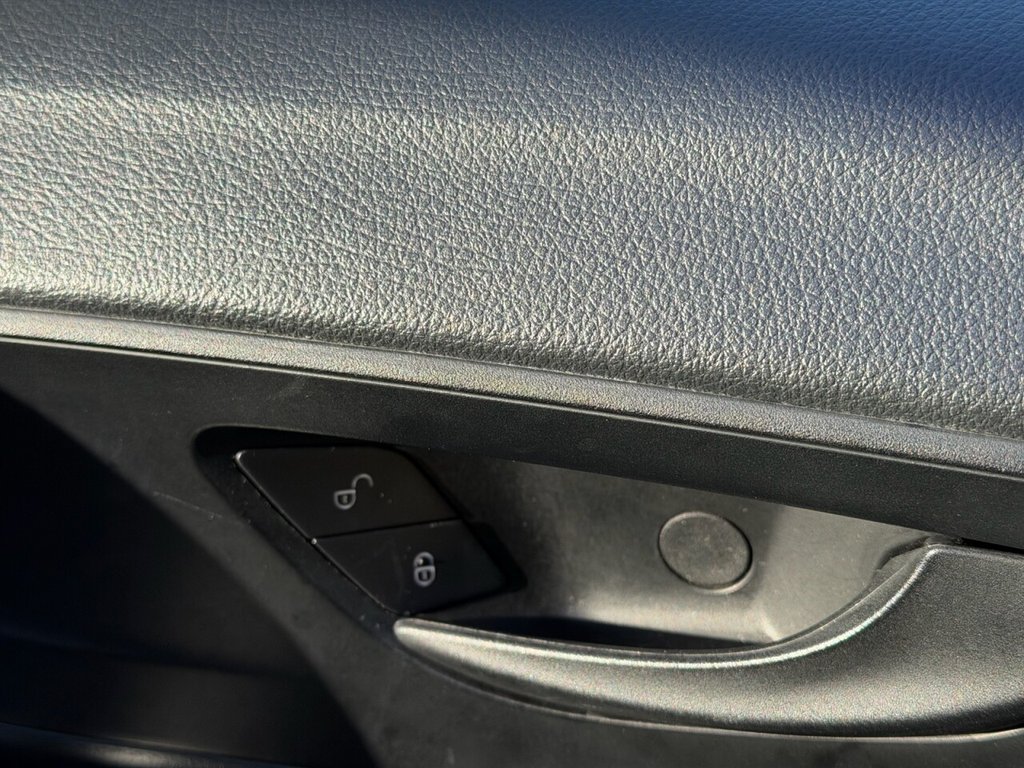 Used Mercedes-Benz Vito 2018 for sale - 76632098: Photo 17