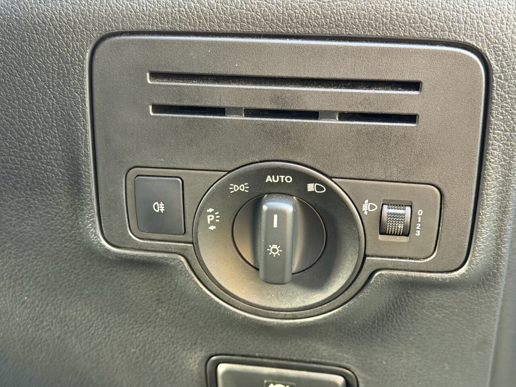 Used Mercedes-Benz Vito 2018 for sale - 76632098: Photo 18