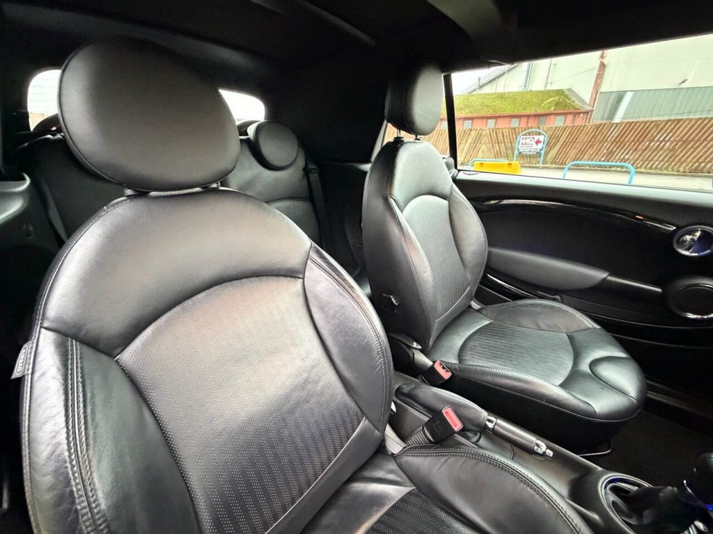 Used MINI Convertible 2014 for sale - 77020488: Photo 19