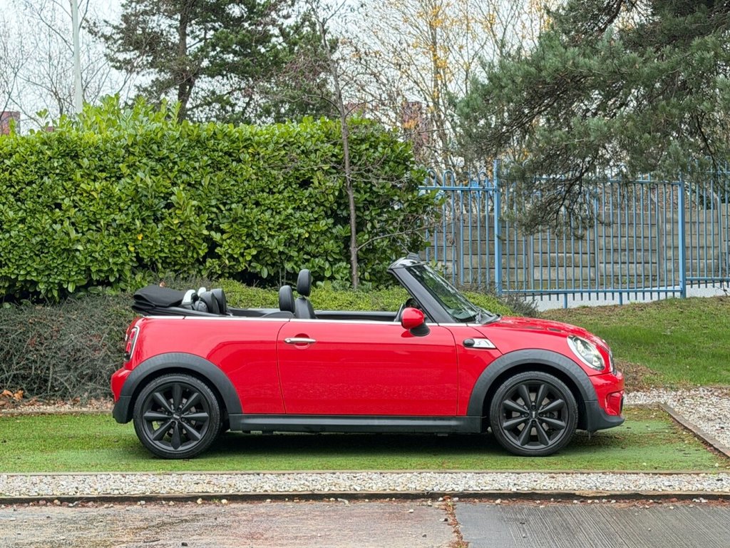 Used MINI Convertible 2014 for sale - 77020488: Photo 2