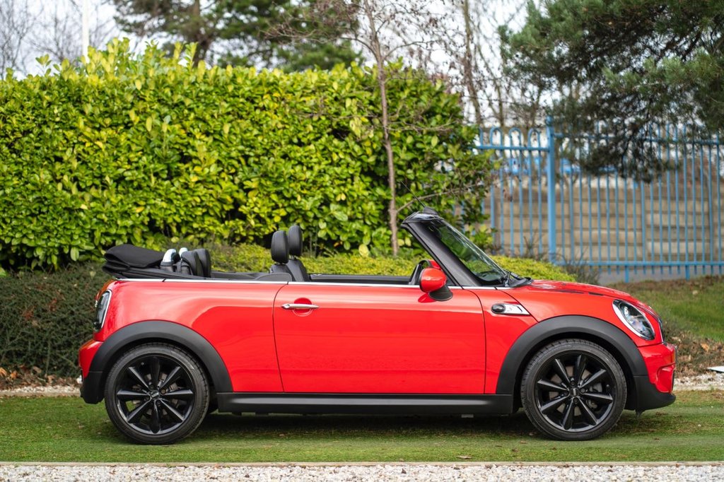 Used MINI Convertible 2014 for sale - 77020488: Photo 31