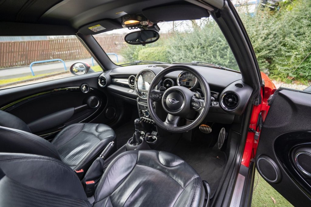 Used MINI Convertible 2014 for sale - 77020488: Photo 44