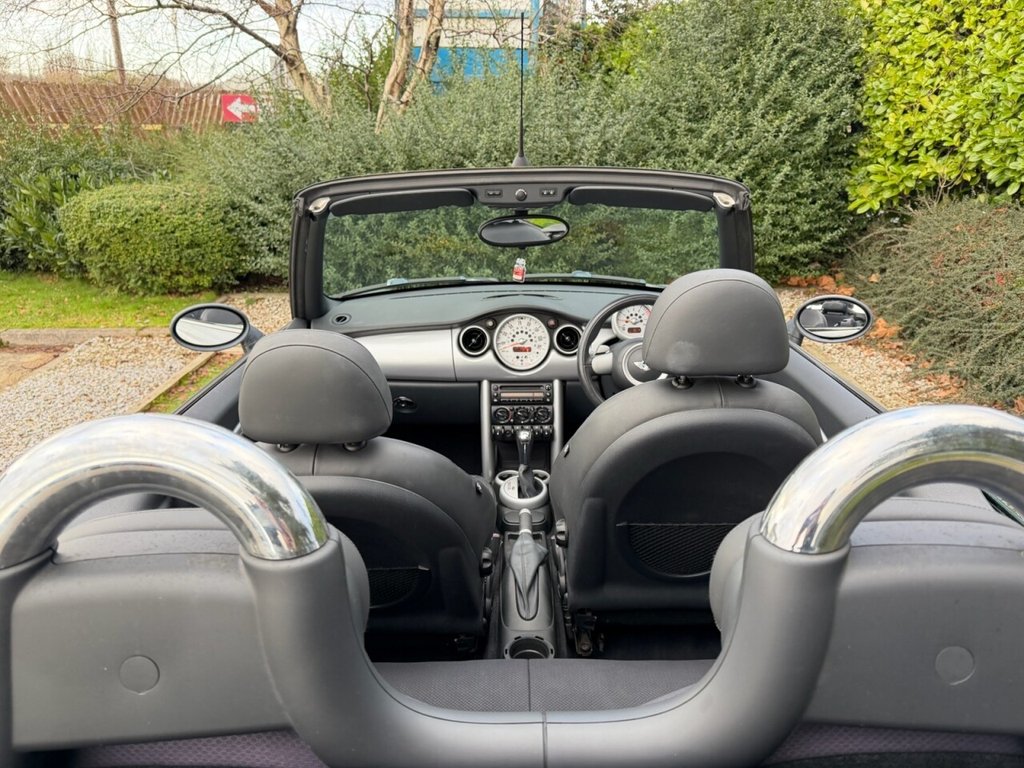 Used MINI Convertible 2006 for sale - 77020371: Photo 18