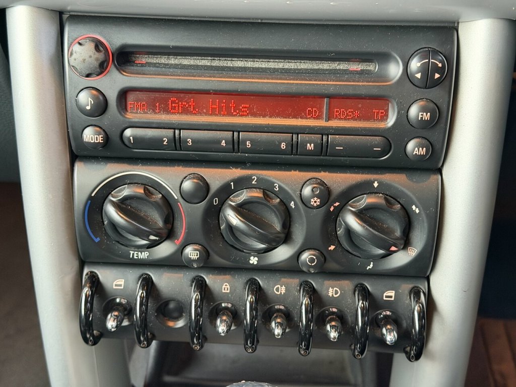 Used MINI Convertible 2006 for sale - 77020371: Photo 20