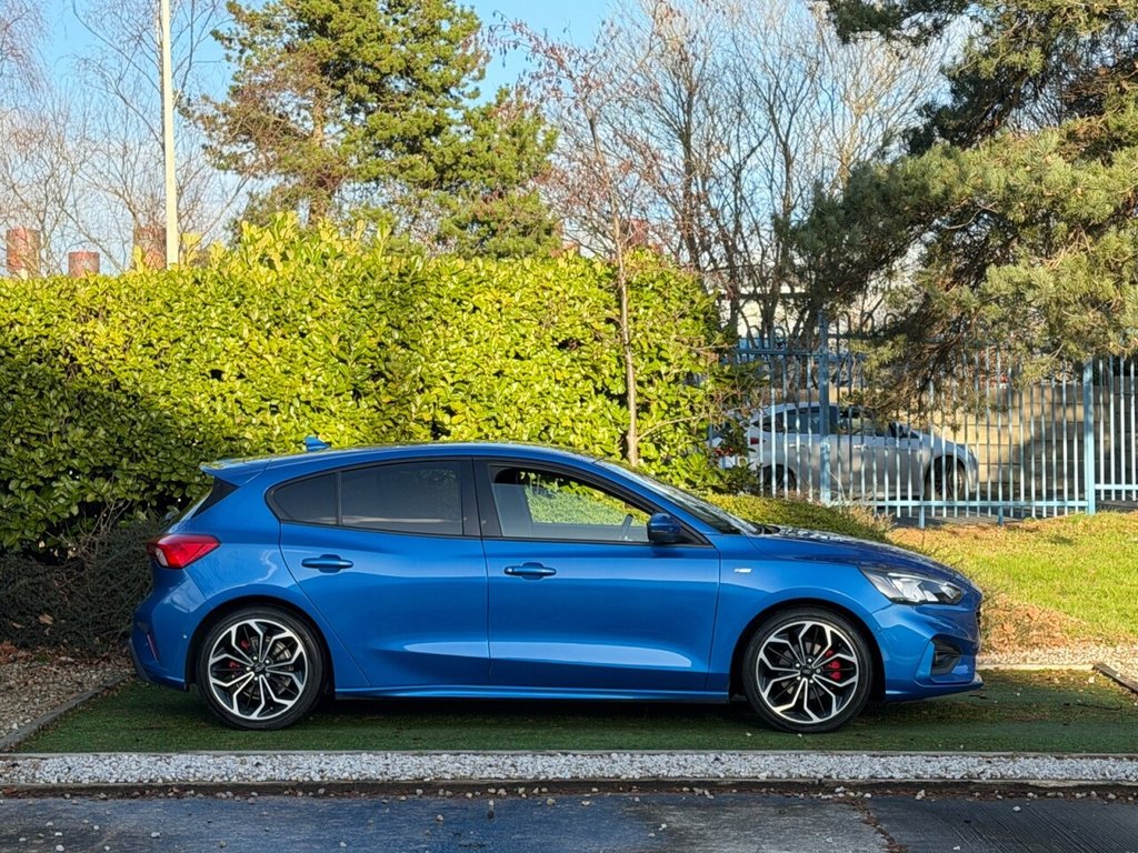 Used Ford Focus 2019 for sale - 77139389: Photo 2