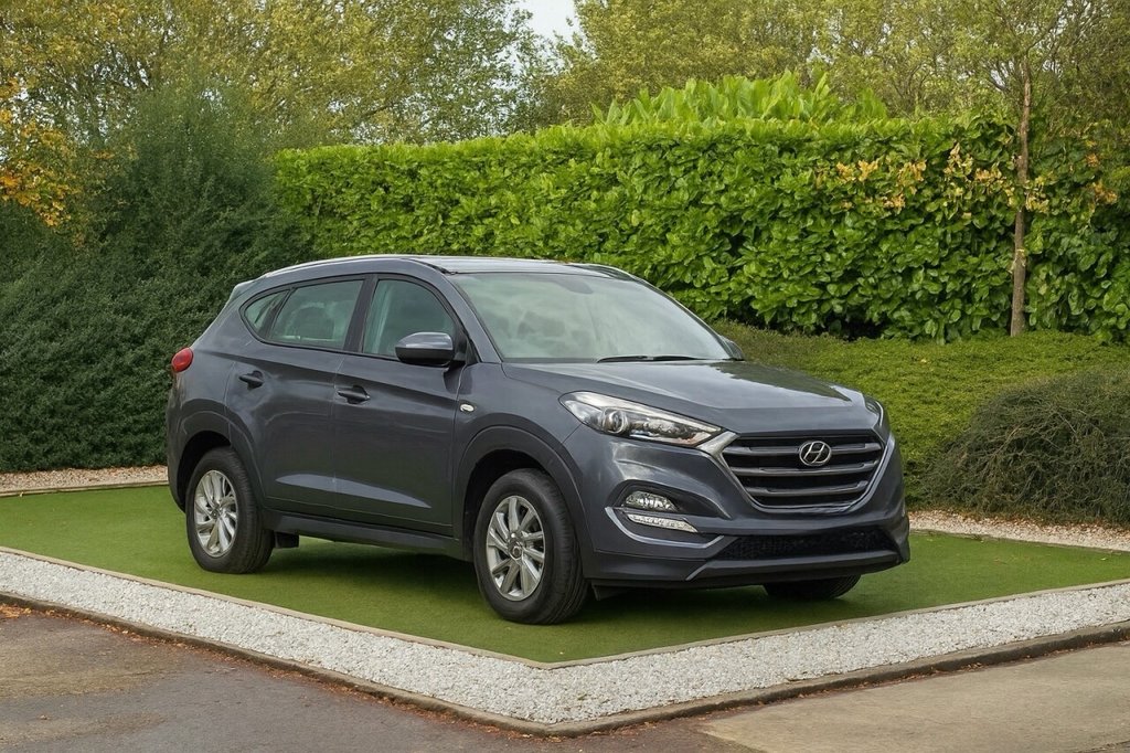 Used Hyundai TUCSON 2017 for sale - 76605090: Photo 1