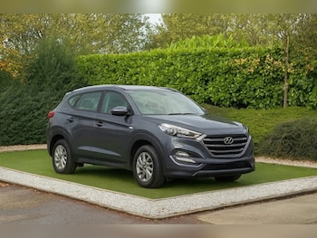 Used Hyundai TUCSON 2017 for sale - 76605090: Photo