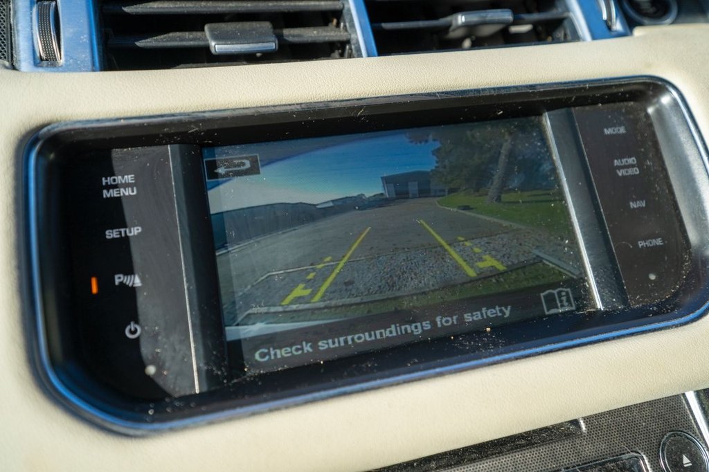 Used Land Rover Range Rover Sport 2015 for sale - 76617914: Photo 23