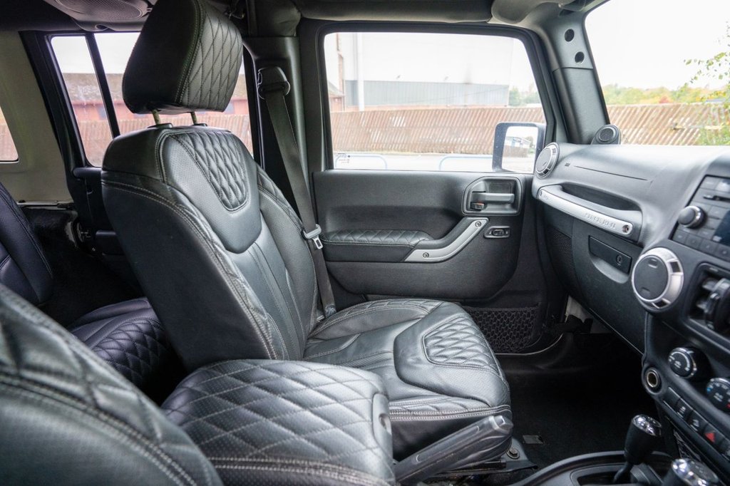 Used Jeep Wrangler 2013 for sale - 76327934: Photo 15