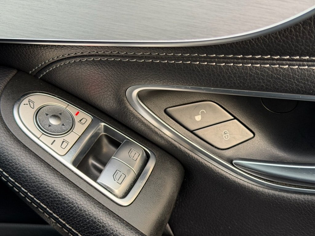 Used Mercedes-Benz C Class 2017 for sale - 76396402: Photo 15