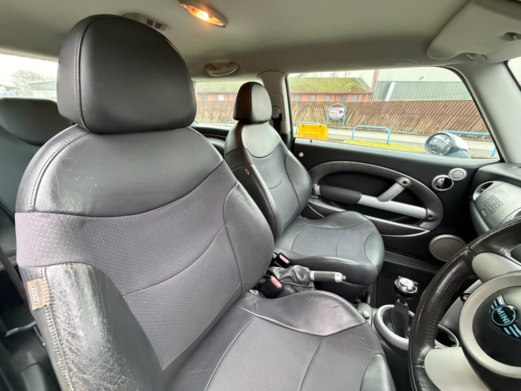 Used MINI Hatch 2004 for sale - 77755247: Photo 10