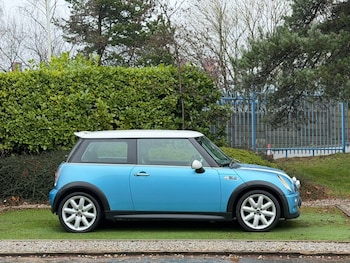 Used MINI Hatch 2004 for sale - 77755247: Photo