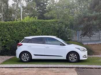 Used Hyundai i20 2018 for sale - 75727360: Photo