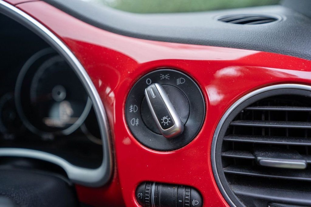 Used Volkswagen Beetle 2015 for sale - 76941522: Photo 19