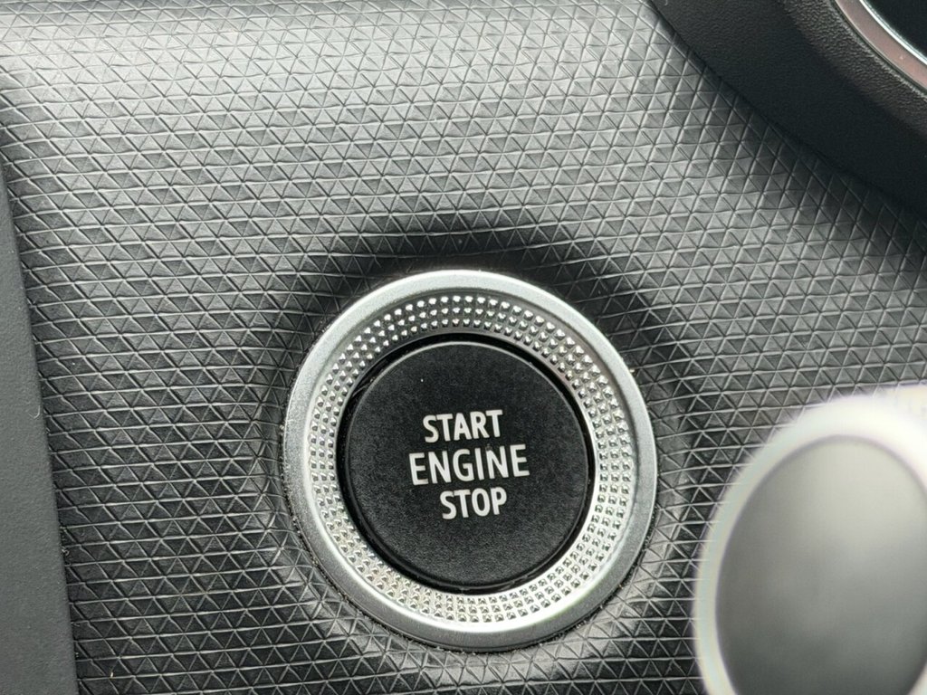 Used Renault Clio 2020 for sale - 78017164: Photo 17