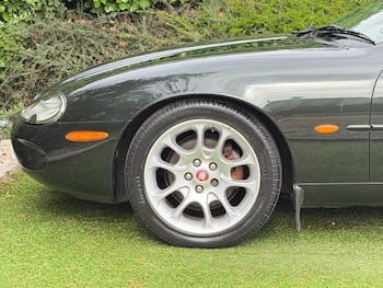 Used Jaguar XK8 1997 for sale - 79738350: Photo