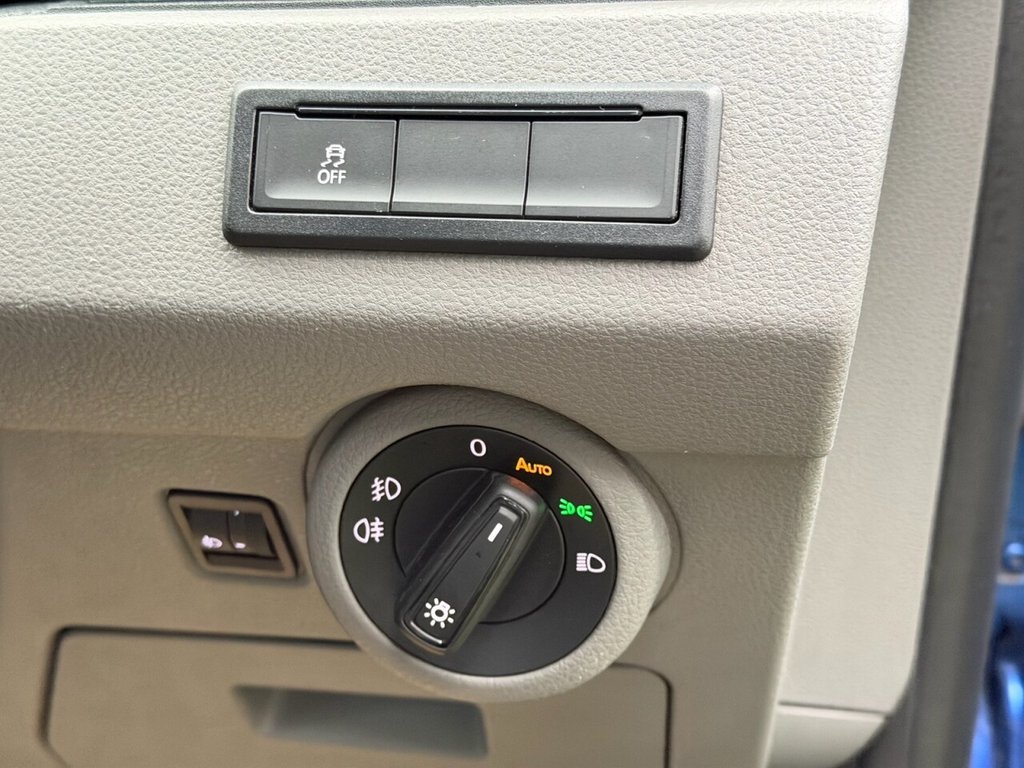 Used Volkswagen Transporter 2020 for sale - 77250495: Photo 18