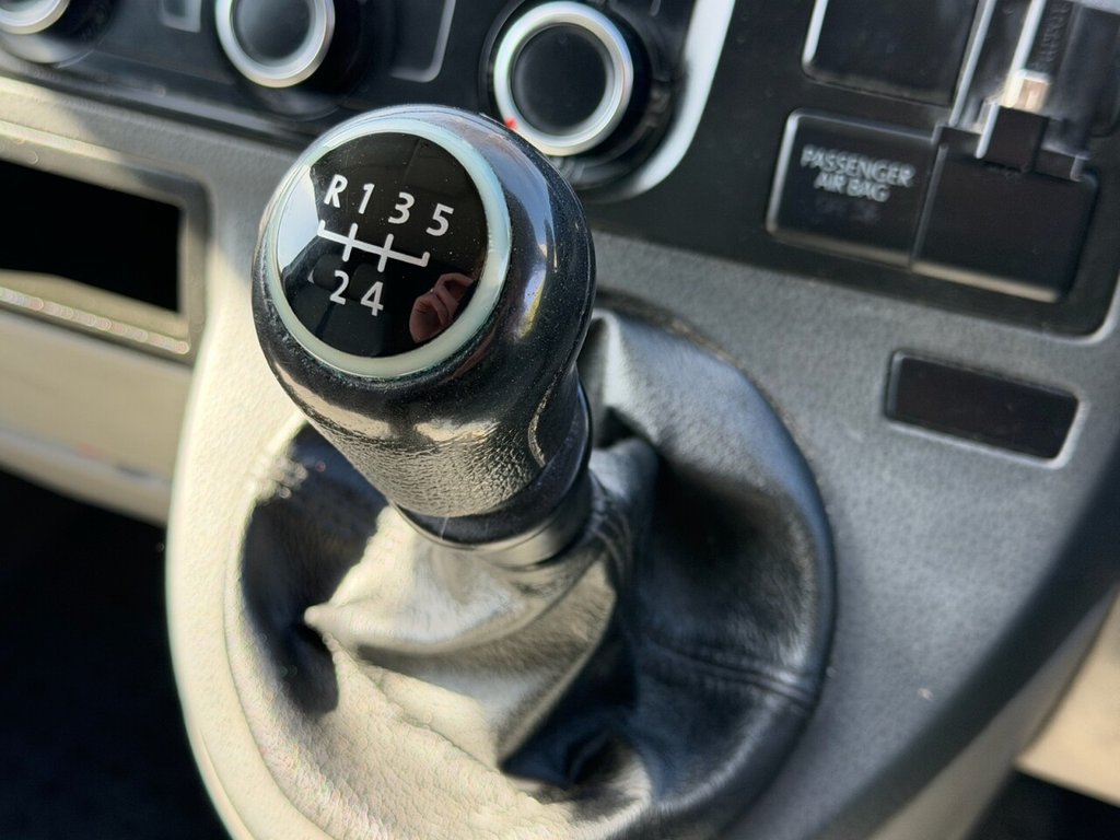 Used Volkswagen Transporter 2013 for sale - 77936474: Photo 14