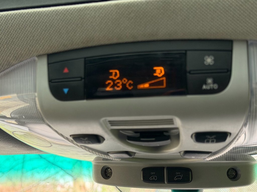 Used Mercedes-Benz Viano 2011 for sale - 77512434: Photo 17