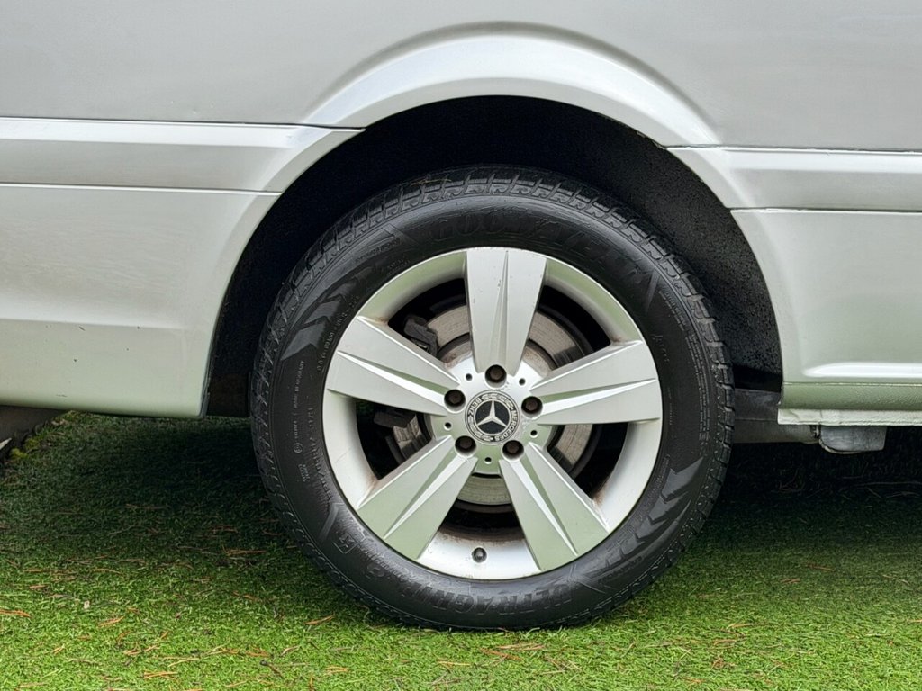 Used Mercedes-Benz Viano 2011 for sale - 77512434: Photo 7