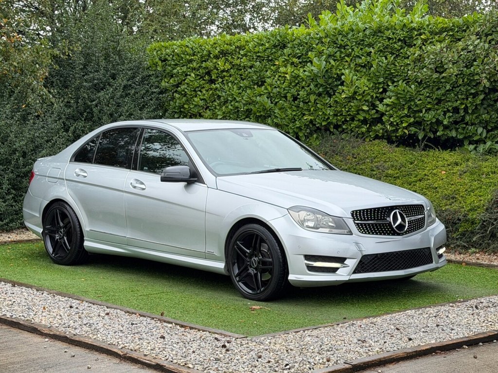 Used Mercedes-Benz C Class 2014 for sale - 76333985: Photo 1