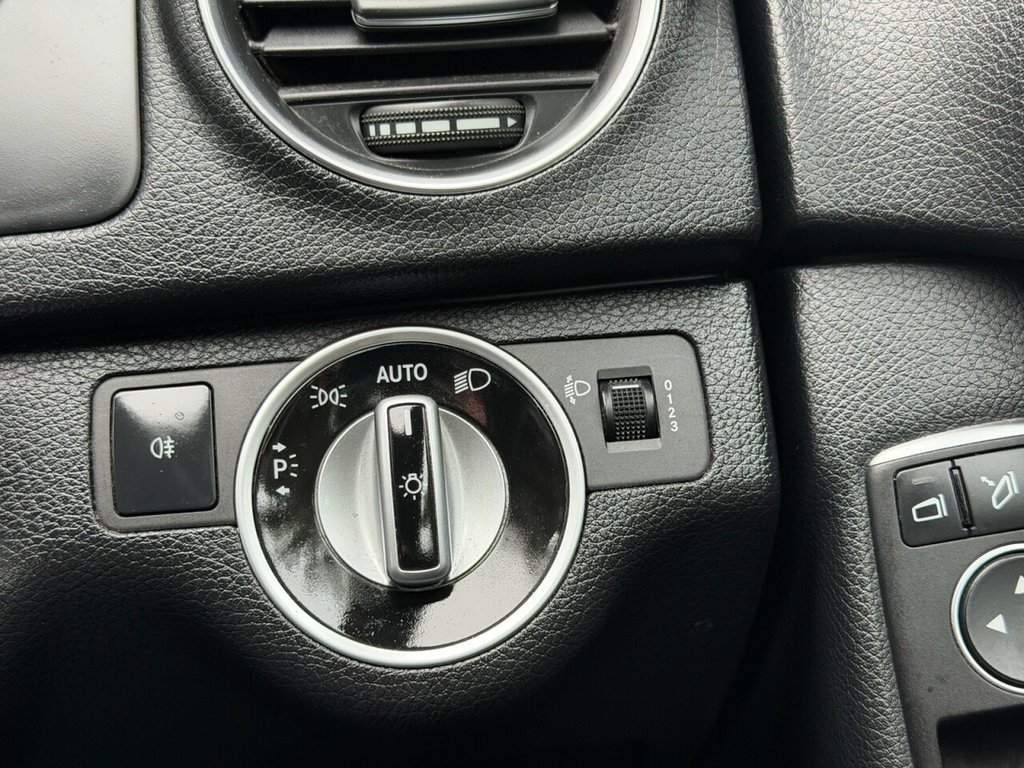 Used Mercedes-Benz C Class 2014 for sale - 76333985: Photo 20