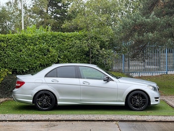 Used Mercedes-Benz C Class 2014 for sale - 76333985: Photo
