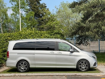 Used Mercedes-Benz V-Class 2017 for sale - 78479604: Photo