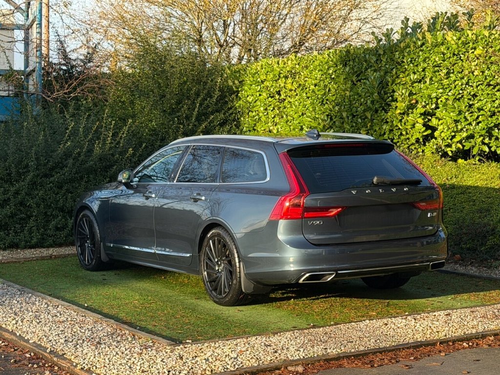 Used Volvo V90 2019 for sale - 76923777: Photo 8