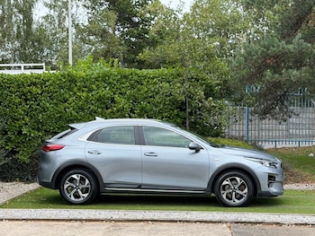 Used Kia XCeed 2022 for sale - 76216862: Photo 2