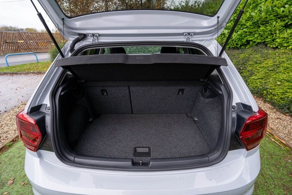 Used Volkswagen Polo 2020 for sale - 76559276: Photo 32