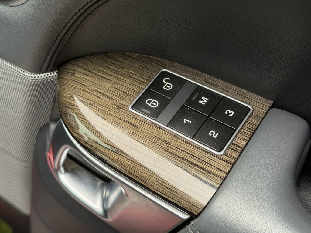 Used Land Rover Range Rover Sport 2014 for sale - 76745030: Photo 22