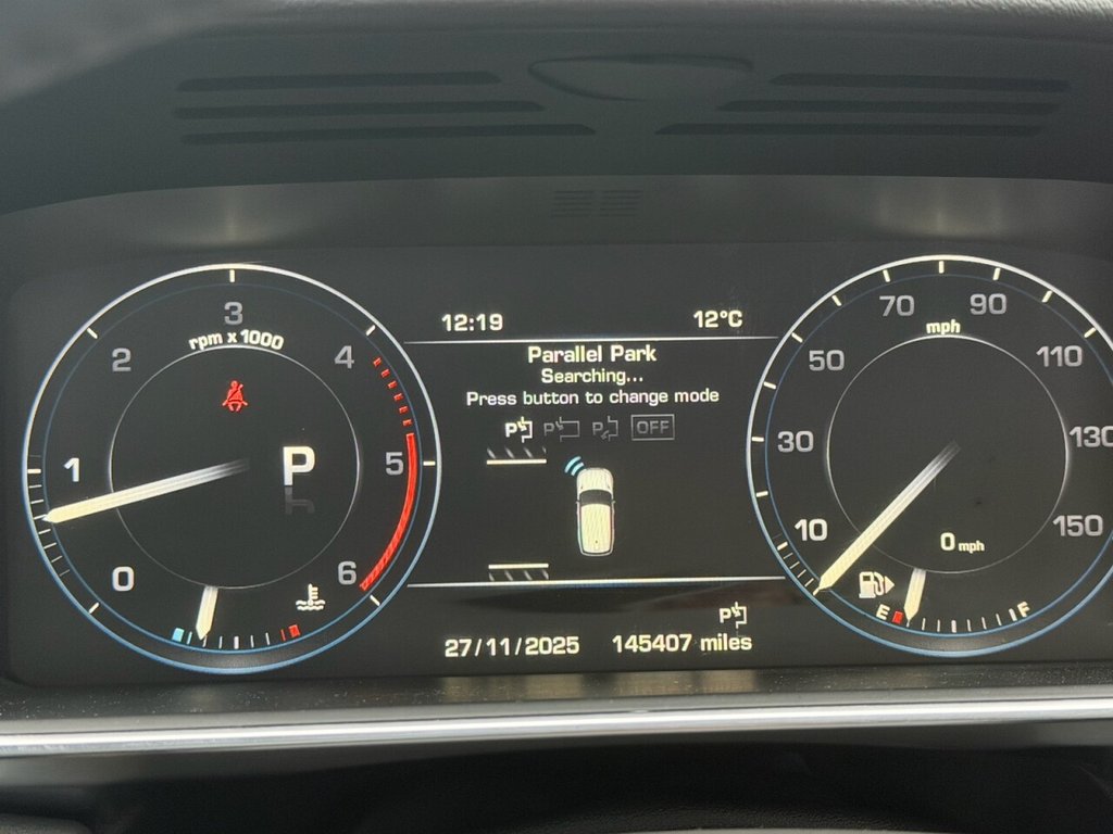 Used Land Rover Range Rover Sport 2014 for sale - 76745030: Photo 32